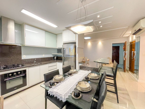 Apartamento com 2 Quartos à Venda, 87 m² em Centro - Balneário Camboriú