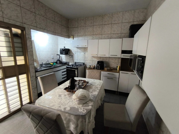 Imagem Casa com 6 Quartos à Venda, 311 m² em Jardim Da Luz - Goiania Imagem Casa com 6 Quartos à Venda, 311 m² em Jardim Da Luz - Goiania