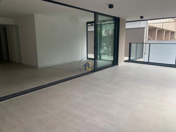 Imagem Apartamento com 3 Quartos à Venda, 259 m² em Lagoa - Rio De Janeiro Imagem Apartamento com 3 Quartos à Venda, 259 m² em Lagoa - Rio De Janeiro