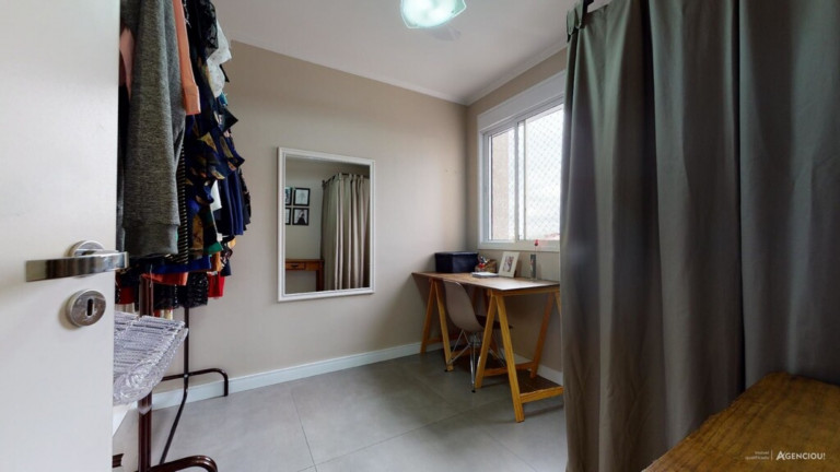 Imagem Imóvel com 3 Quartos à Venda, 71 m² em Cavalhada - Porto Alegre Imagem Imóvel com 3 Quartos à Venda, 71 m² em Cavalhada - Porto Alegre