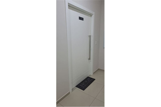 Imagem Apartamento à Venda, 9.300 m² em Meia Praia - Itapema Imagem Apartamento à Venda, 9.300 m² em Meia Praia - Itapema