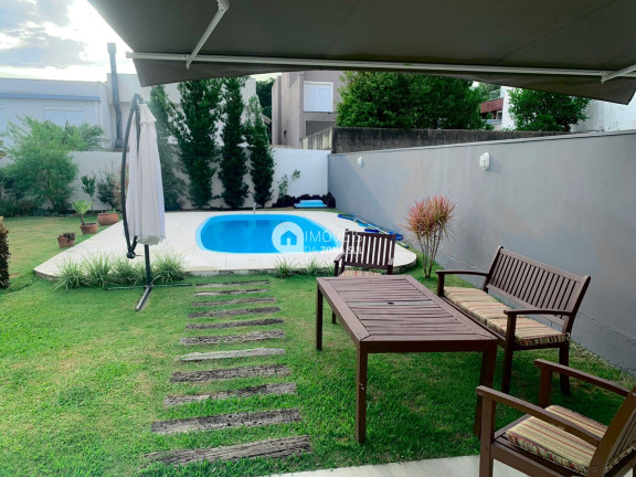 Imagem Casa com 3 Quartos à Venda, 200 m² Imagem Casa com 3 Quartos à Venda, 200 m²