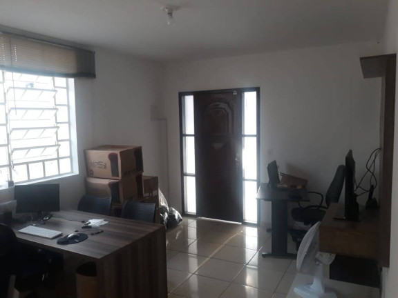 Imagem Casa com 3 Quartos à Venda, em Estiva - Taubaté Imagem Casa com 3 Quartos à Venda, em Estiva - Taubaté