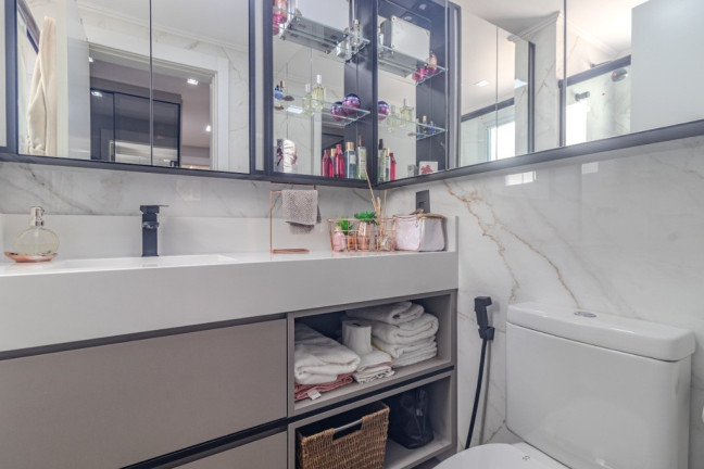 Imagem Apartamento com 3 Quartos à Venda, 127 m² em Central Parque - Porto Alegre Imagem Apartamento com 3 Quartos à Venda, 127 m² em Central Parque - Porto Alegre