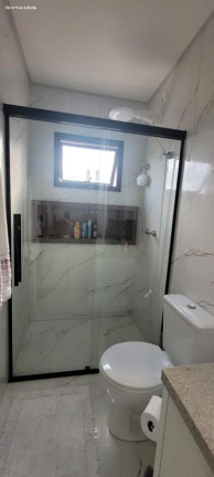 Imagem Sobrado com 3 Quartos à Venda, 124 m² em Guanabara - Joinville