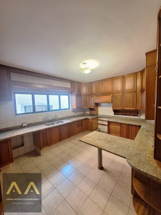 Imagem Casa com 3 Quartos para Alugar, 360 m² em Alphaville - Santana De Parnaíba