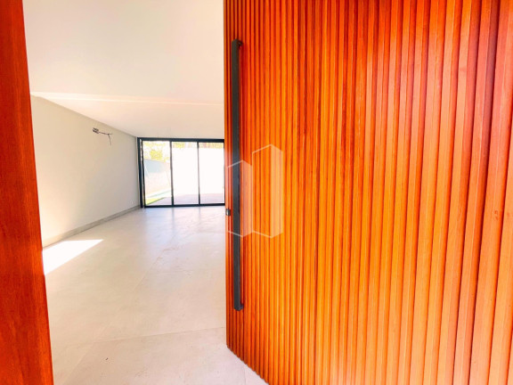 Imagem Casa de Condomínio com 5 Quartos à Venda, 380 m² em Alphaville Flamboyant Residencial Araguaia - Goiânia Imagem Casa de Condomínio com 5 Quartos à Venda, 380 m² em Alphaville Flamboyant Residencial Araguaia - Goiânia