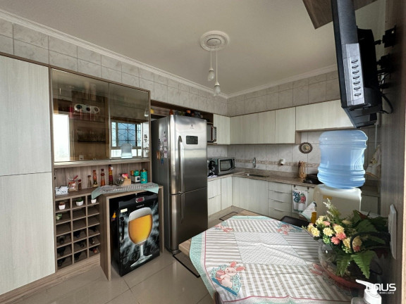 Imagem Casa com 3 Quartos à Venda, 288 m² em Coloninha - Florianópolis Imagem Casa com 3 Quartos à Venda, 288 m² em Coloninha - Florianópolis