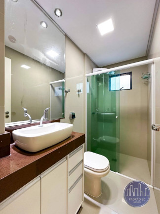 Imagem Apartamento com 3 Quartos à Venda, 199 m² em Centro - Balneário Camboriú Imagem Apartamento com 3 Quartos à Venda, 199 m² em Centro - Balneário Camboriú