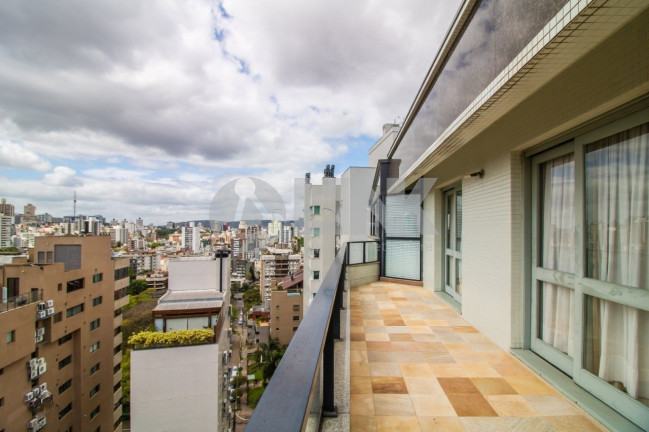 Imagem Imóvel com 4 Quartos à Venda, 311 m² em Bela Vista - Porto Alegre Imagem Imóvel com 4 Quartos à Venda, 311 m² em Bela Vista - Porto Alegre