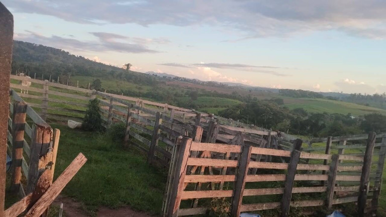 Imagem Chácara à Venda, 2 m² em Vargem Grande Do Sul Imagem Chácara à Venda, 2 m² em Vargem Grande Do Sul