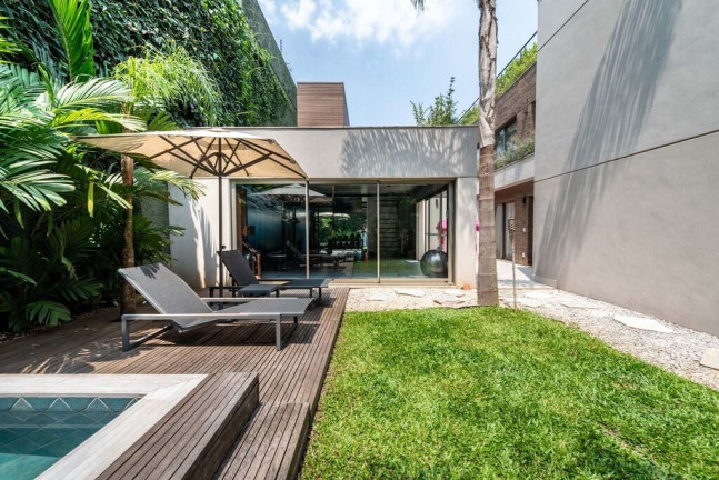 Imagem Casa de Condomínio com 3 Quartos à Venda, 628 m² em Alto De Pinheiros - São Paulo