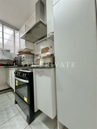Imagem Casa com 3 Quartos à Venda, 230 m² em Alto De Pinheiros - São Paulo