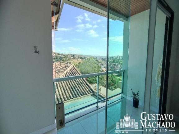 Imagem Casa com 3 Quartos à Venda, 270 m² em Village Santa Helena - Volta Redonda Imagem Casa com 3 Quartos à Venda, 270 m² em Village Santa Helena - Volta Redonda