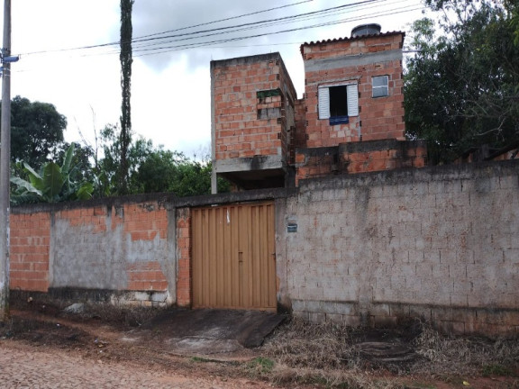 Imagem Casa com 2 Quartos à Venda, 406 m² em Panorama Industrial - Igarape Imagem Casa com 2 Quartos à Venda, 406 m² em Panorama Industrial - Igarape