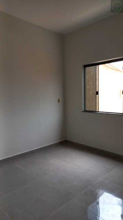 Imagem Sobrado com 3 Quartos à Venda, 126 m² em Uvaranas - Ponta Grossa Imagem Sobrado com 3 Quartos à Venda, 126 m² em Uvaranas - Ponta Grossa