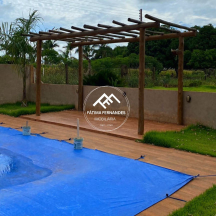 Imagem Imóvel com 2 Quartos à Venda, 2.500 m² em Chácaras Jabur - Sertaneja Imagem Imóvel com 2 Quartos à Venda, 2.500 m² em Chácaras Jabur - Sertaneja