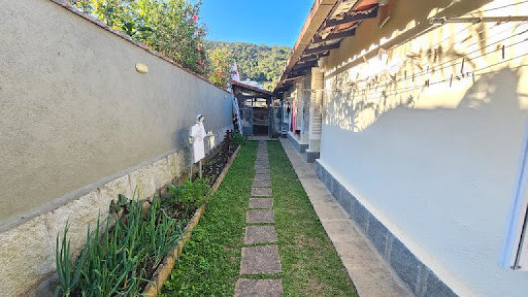 Imagem Casa com 2 Quartos à Venda, 269 m² em Albuquerque - Teresópolis Imagem Casa com 2 Quartos à Venda, 269 m² em Albuquerque - Teresópolis