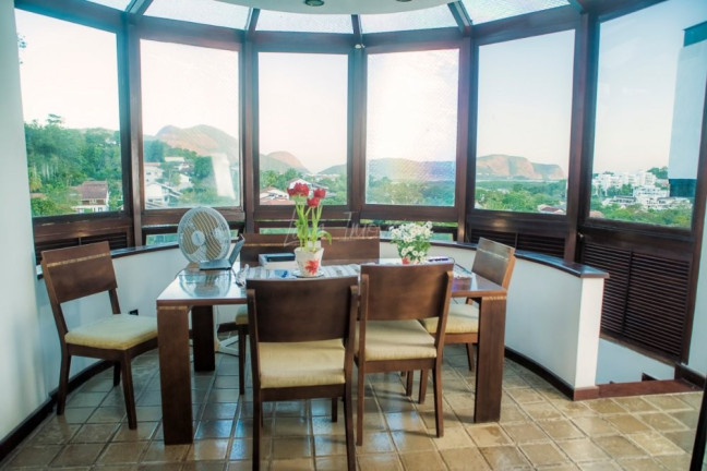 Imagem Casa com 4 Quartos à Venda, 435 m² em Itaipu - Niterói