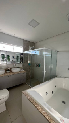 Imagem Casa com 4 Quartos à Venda, 250 m² em Centro - Barra Dos Coqueiros Imagem Casa com 4 Quartos à Venda, 250 m² em Centro - Barra Dos Coqueiros