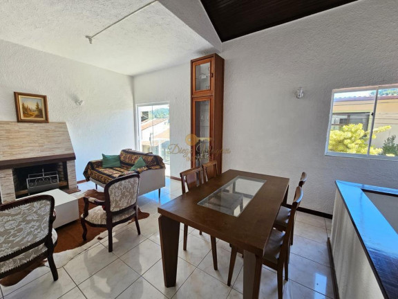Imagem Casa com 3 Quartos à Venda, 140 m² em Iucas - Teresópolis Imagem Casa com 3 Quartos à Venda, 140 m² em Iucas - Teresópolis