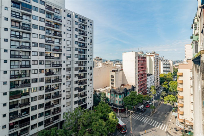 Imagem Apartamento com 3 Quartos à Venda, 82 m² em Centro Histórico - Porto Alegre Imagem Apartamento com 3 Quartos à Venda, 82 m² em Centro Histórico - Porto Alegre
