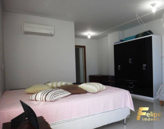 Imagem Imóvel com 4 Quartos à Venda, 235 m² em Centro - Guarapari