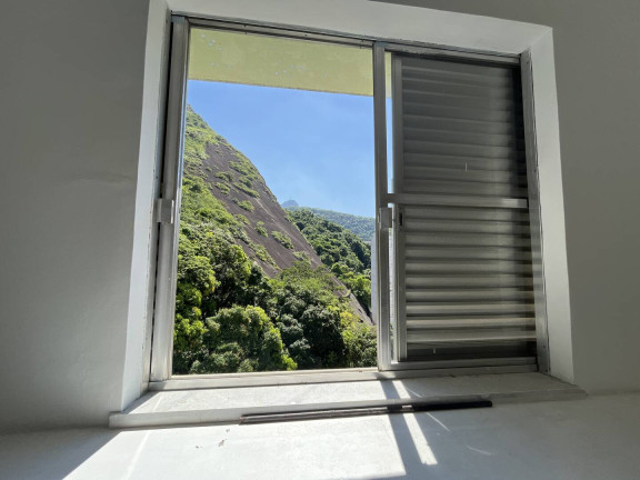 Imagem Apartamento com 3 Quartos à Venda, 163 m² em Copacabana - Rio De Janeiro Imagem Apartamento com 3 Quartos à Venda, 163 m² em Copacabana - Rio De Janeiro
