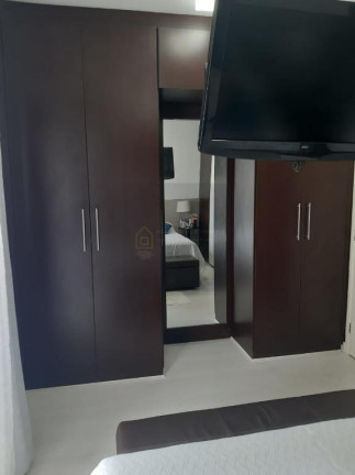 Imagem Casa com 3 Quartos à Venda, 150 m² em Tamboré - Santana De Parnaíba Imagem Casa com 3 Quartos à Venda, 150 m² em Tamboré - Santana De Parnaíba