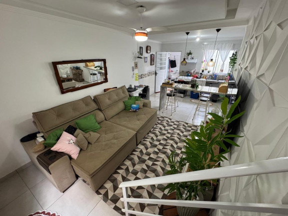 Imagem Casa com 2 Quartos à Venda, 51 m² em Maracanã - Praia Grande