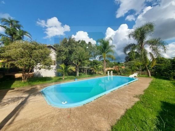 Imagem Chácara com 2 Quartos à Venda, 2.000 m² em Parque Dos Pinheiros - Botucatu Imagem Chácara com 2 Quartos à Venda, 2.000 m² em Parque Dos Pinheiros - Botucatu