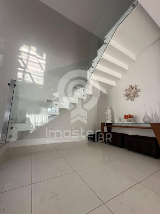 Imagem Casa com 5 Quartos à Venda, 600 m² em Barra Da Tijuca - Rio De Janeiro Imagem Casa com 5 Quartos à Venda, 600 m² em Barra Da Tijuca - Rio De Janeiro