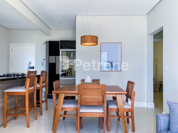 Imagem Imóvel com 3 Quartos à Venda, 185 m² em Palmas - Governador Celso Ramos Imagem Imóvel com 3 Quartos à Venda, 185 m² em Palmas - Governador Celso Ramos