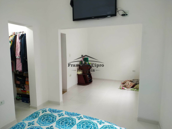 Imagem Sobrado com 4 Quartos à Venda, 325 m² em Parque São Francisco - Guaratinguetá Imagem Sobrado com 4 Quartos à Venda, 325 m² em Parque São Francisco - Guaratinguetá