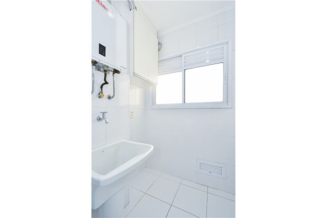 Imagem Imóvel com 2 Quartos à Venda, em Capela Do Socorro - São Paulo Imagem Imóvel com 2 Quartos à Venda, em Capela Do Socorro - São Paulo