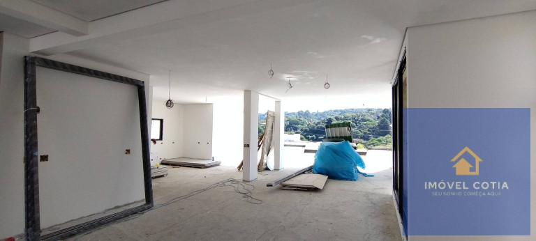 Imagem Casa de Condomínio com 3 Quartos à Venda, 750 m² em Jardim Do Golf I - Jandira