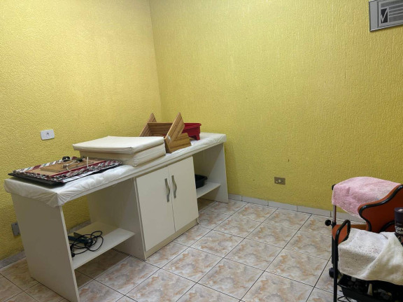 Imagem Casa com 6 Quartos à Venda, 160 m² em Sítio Cercado - Curitiba Imagem Casa com 6 Quartos à Venda, 160 m² em Sítio Cercado - Curitiba