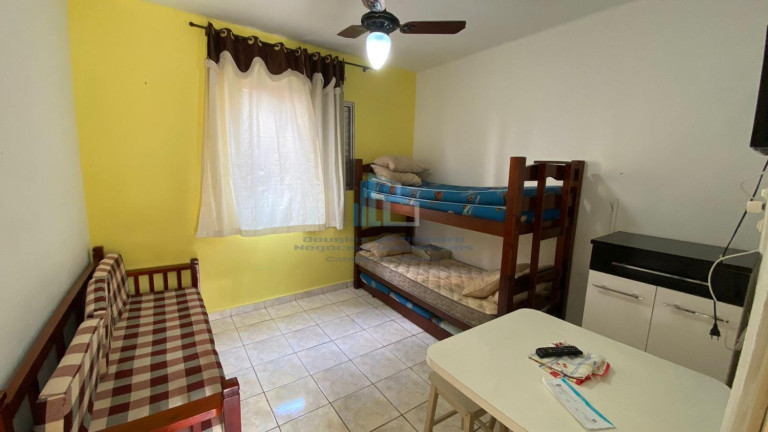 Kitnet com 1 Quarto à Venda,  em Canto Do Forte - Praia Grande