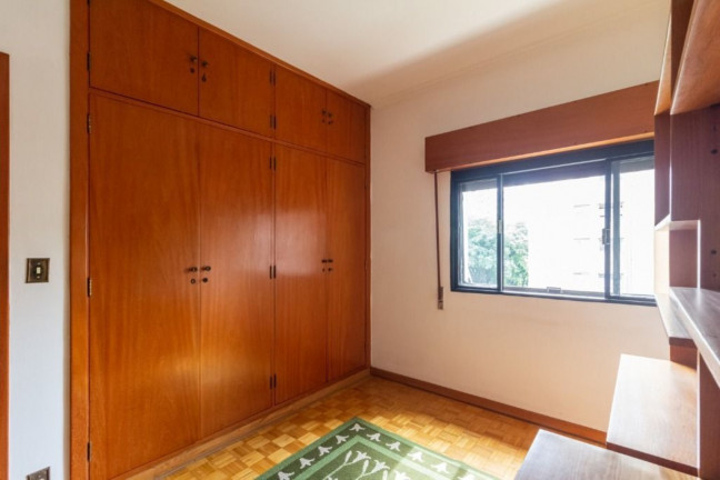 Imagem Imóvel com 4 Quartos à Venda, 220 m² em Jardins - São Paulo Imagem Imóvel com 4 Quartos à Venda, 220 m² em Jardins - São Paulo
