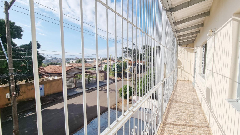 Imagem Sobrado com 3 Quartos à Venda, 243 m² em Jardim Palmares - Londrina Imagem Sobrado com 3 Quartos à Venda, 243 m² em Jardim Palmares - Londrina