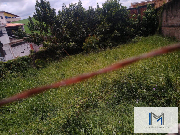 Terreno à Venda, 420 m² em Vila Dirce - Carapicuíba