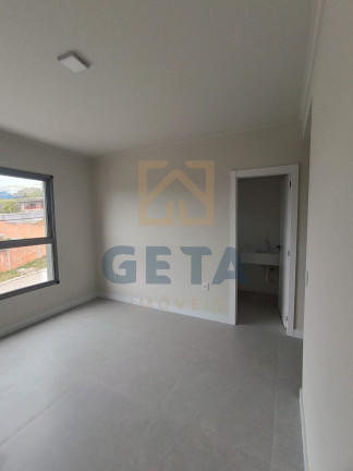 Imagem Sobrado com 3 Quartos à Venda, 111 m² em Areias - Camboriú Imagem Sobrado com 3 Quartos à Venda, 111 m² em Areias - Camboriú