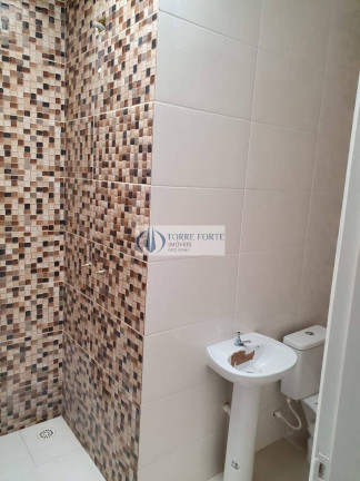 Imagem Casa com 2 Quartos à Venda, 67 m² em Jardim Ponte Rasa - São Paulo Imagem Casa com 2 Quartos à Venda, 67 m² em Jardim Ponte Rasa - São Paulo