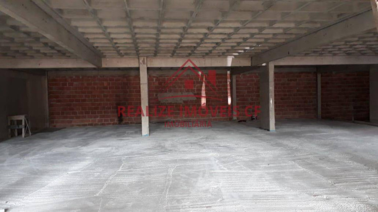 Loja à Venda, 450 m² em Braga - Cabo Frio
