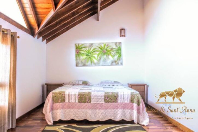 Imagem Casa com 4 Quartos à Venda, 185 m² em Recanto Das Araucárias - Campos Do Jordão Imagem Casa com 4 Quartos à Venda, 185 m² em Recanto Das Araucárias - Campos Do Jordão