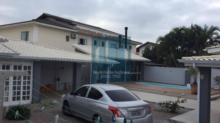 Imagem Casa com 3 Quartos à Venda, 300 m² em Ingleses Do Rio Vermelho - Florianópolis Imagem Casa com 3 Quartos à Venda, 300 m² em Ingleses Do Rio Vermelho - Florianópolis