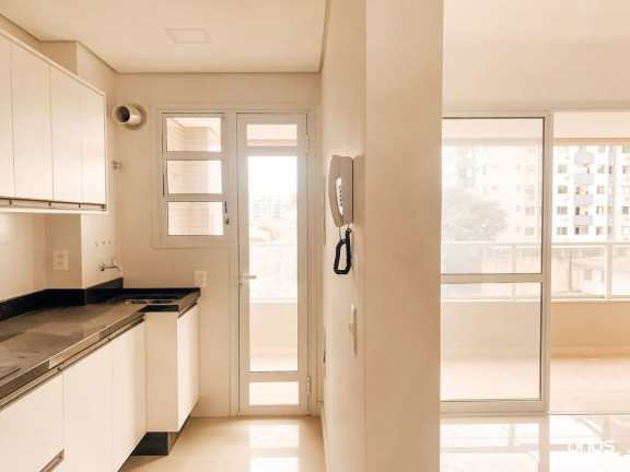 Imagem Apartamento com 2 Quartos à Venda, 80 m² em Barreiros - São José