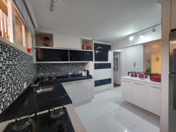 Imagem Casa com 3 Quartos à Venda, 252 m² em Jardim Social - Curitiba Imagem Casa com 3 Quartos à Venda, 252 m² em Jardim Social - Curitiba