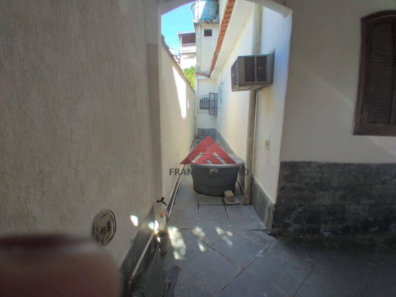 Imagem Casa com 2 Quartos à Venda, 65 m² em Porto Novo - São Gonçalo Imagem Casa com 2 Quartos à Venda, 65 m² em Porto Novo - São Gonçalo