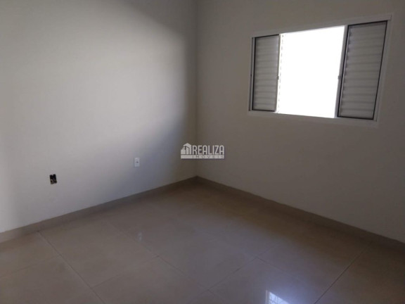Imagem Casa com 2 Quartos à Venda, 200 m² em Jardim Espanha - Uberaba Imagem Casa com 2 Quartos à Venda, 200 m² em Jardim Espanha - Uberaba